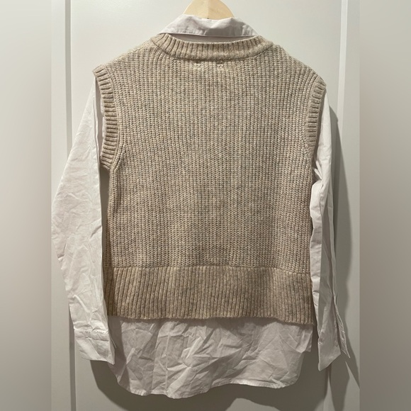 NWT Sincerely Jules Beige Cable Knit V-Neck Sweater With Attached White Shirt - Picture 7 of 7